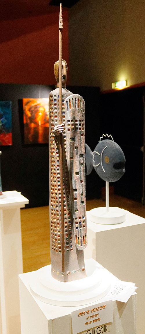 Katia au foulard bleu